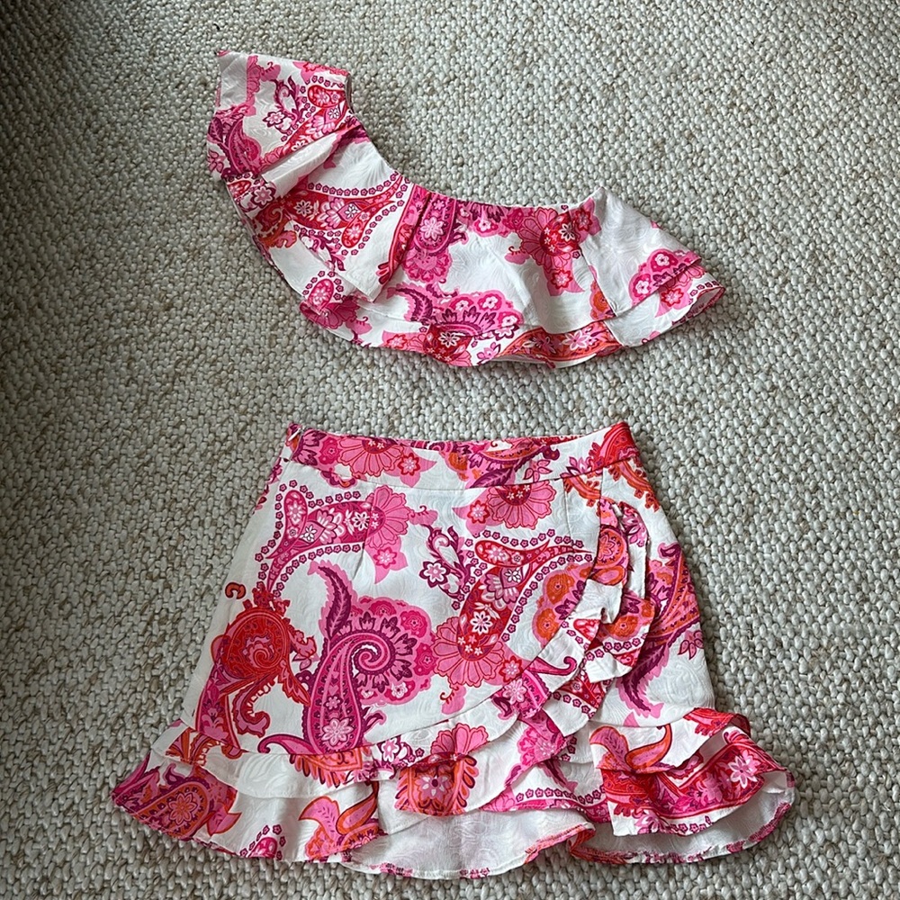 2 piece set